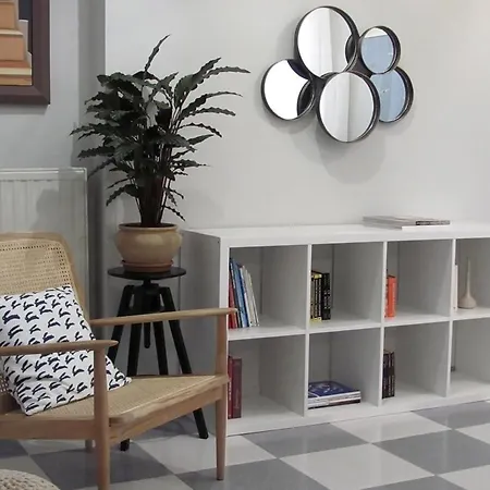 Bellis Perennis Lägenhet