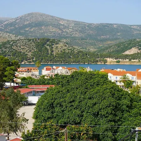 Bellis Perennis Lägenhet *